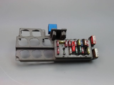 BOITE A FUSIBLES PEUGEOT EXPERT FG I Phase 2 2004-2006