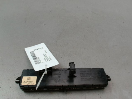BOUTON DE WARNING PEUGEOT 5008 MONOSP. I Phase 1 2009-2013