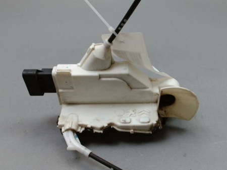 SYSTEME CONDAMNATION AVANT GAUCHE PEUGEOT 5008 MONOSP. I Phase 1 2009-2013