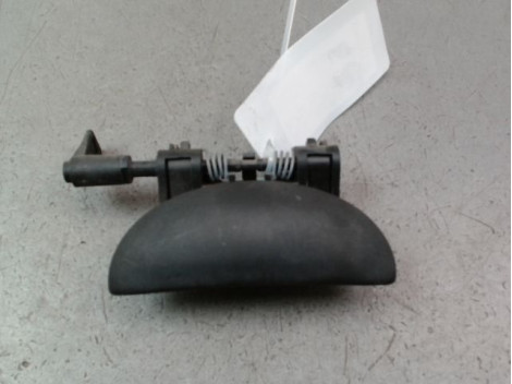 POIGNEE EXTERIEURE PORTE ARRIERE DROIT PEUGEOT 206 + 2009-2013