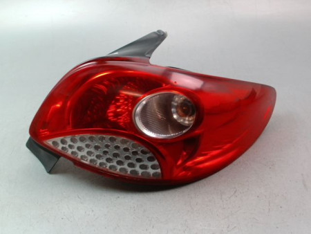 FEU ARRIERE DROIT PEUGEOT 206 + 2009-2013