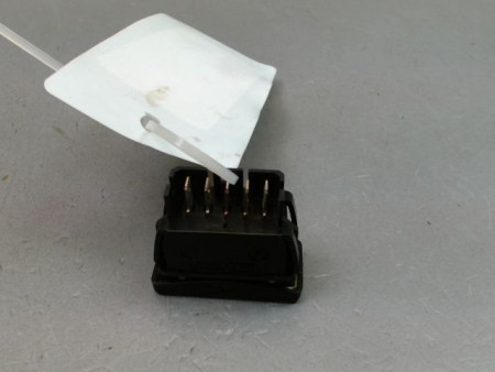 COMMANDE LEVE-GLACE PORTE AVG PEUGEOT 106 Phase 2 1996-2003
