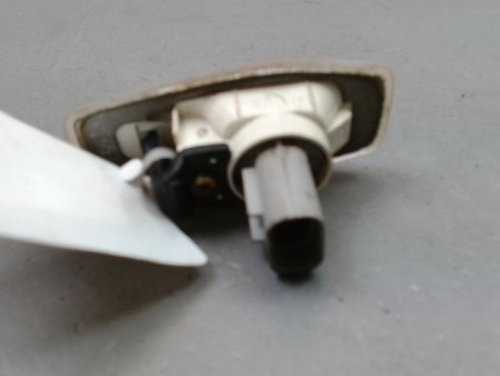 REPETITEUR AILE GAUCHE HYUNDAI TUCSON BREAK I 2004-2010