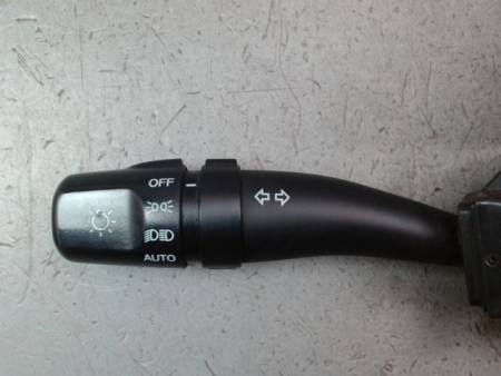 COMMANDE ECLAIRAGE HYUNDAI TUCSON BREAK I 2004-2010