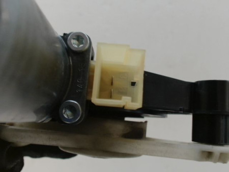 MECANISME+MOTEUR LEVE-GLACE AVANT DROIT AUDI A3 SPORTBACK