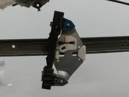 MECANISME+MOTEUR LEVE-GLACE ARRIERE DROIT NISSAN NAVARA DOUBLE CABINE