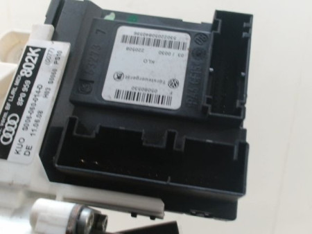 MECANISME+MOTEUR LEVE-GLACE AVANT DROIT AUDI A3 2003-