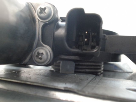 MECANISME+MOTEUR LEVE-GLACE AVANT GAUCHE DACIA DUSTER 2010-