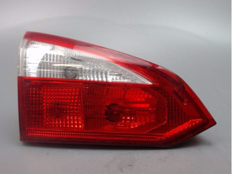 FEU ARRIERE INTERIEUR GAUCHE FORD FOCUS SW II Phase 2 2008-2010