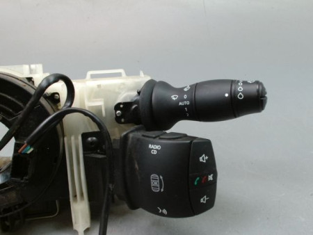 BLOC COMMODOS RENAULT LATITUDE BERL. 2010-...