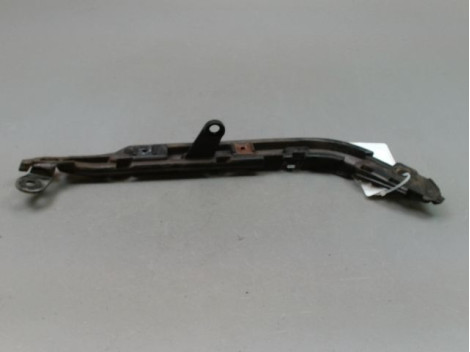 SUPPORT PARE-CHOC ARG BMW SERIE 1 I (E81) 2007-2011