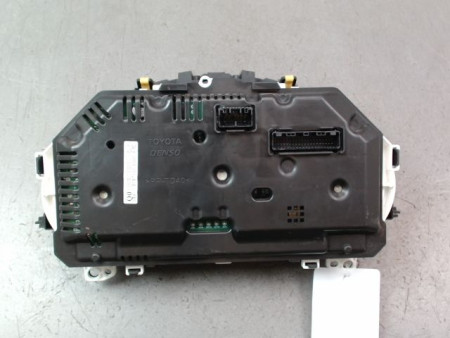 BLOC COMPTEURS TOYOTA YARIS II 2010-