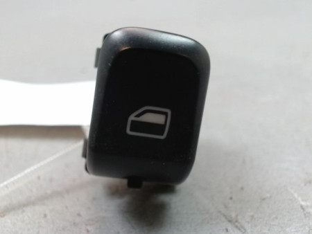 COMMANDE LEVE-GLACE PORTE AVD AUDI A5