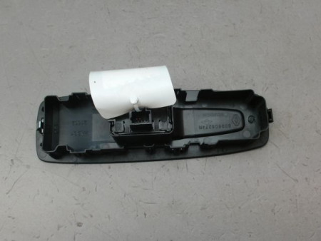 COMMANDE LEVE-GLACE PORTE AVD RENAULT MEGANE IV PHASE 1 2015-