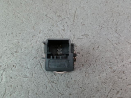 BOUTON DE WARNING PEUGEOT PARTNER BREAK I Phase 2 2002-2008
