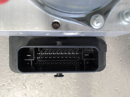 UNITE HYDRAULIQUE ABS RENAULT CLIO