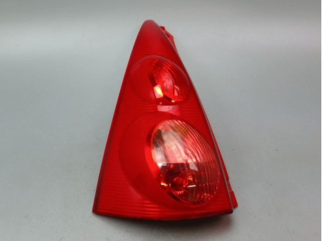FEU ARRIERE GAUCHE  PEUGEOT 107 Phase 2 2009-2012