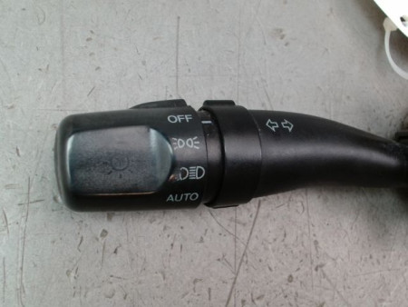 COMMANDE ECLAIRAGE HYUNDAI TUCSON BREAK I 2004-2010