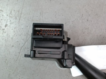 COMMANDE ECLAIRAGE HYUNDAI TUCSON BREAK I 2004-2010
