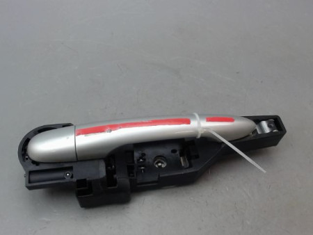 POIGNEE EXTERIEURE PORTE AVANT DROIT RENAULT KANGOO BREAK II Phase 2 2013-...