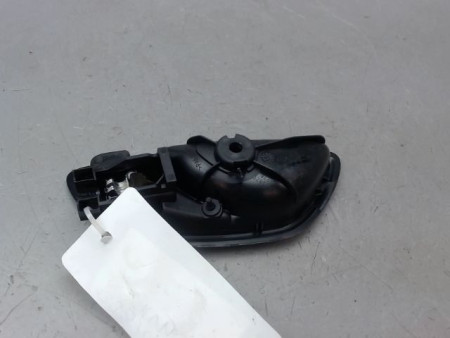 POIGNEE INTERIEURE PORTE AVANT DROIT RENAULT MEGANE IV PHASE 1 2015-