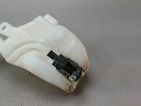 RESERVOIR LAVE-GLACE AVANT PEUGEOT 208 Phase 1 2012-...
