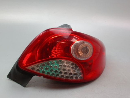 FEU ARRIERE DROIT PEUGEOT 206 + 2009-2013