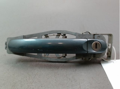 POIGNEE EXTERIEURE PORTE AVANT GAUCHE VOLKSWAGEN CADDY COMBI 2004-