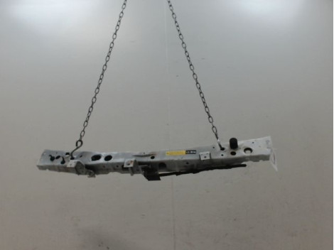 TRAVERSE SUPERIEURE ARMATURE AVANT NISSAN MICRA 2009-