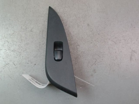 COMMANDE LEVE-GLACE PORTE ARD NISSAN PULSAR