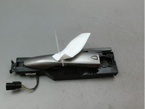 POIGNEE EXTERIEURE PORTE AVANT GAUCHE NISSAN PULSAR