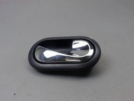 POIGNEE INTERIEURE PORTE AVANT DROIT DACIA LODGY BREAK 2012-...