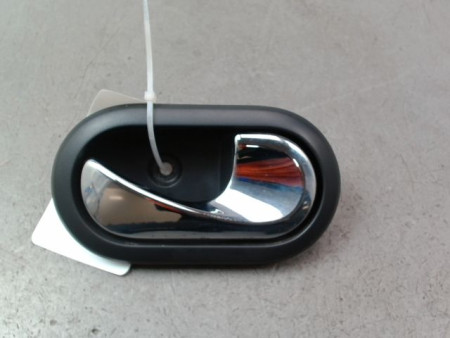 POIGNEE INTERIEURE PORTE AVANT DROIT DACIA LODGY BREAK 2012-...