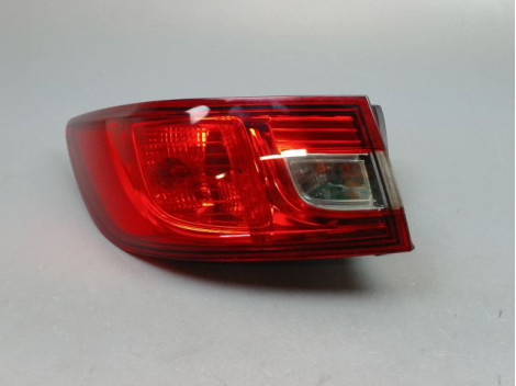 FEU ARRIERE GAUCHE  RENAULT CLIO IV Phase 1 2012-...