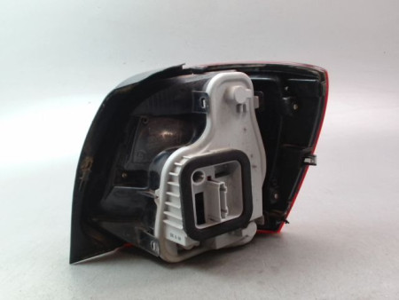 FEU ARRIERE GAUCHE  VOLKSWAGEN POLO V Phase 1 (6R) 2009-2014