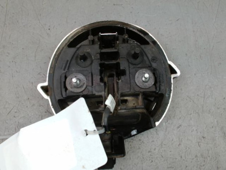 POIGNEE EXTERIEURE HAYON OPEL CORSA 2010-