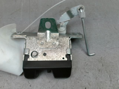 SERRURE HAYON  OPEL CORSA III Phase 1 (C) 2000-2003