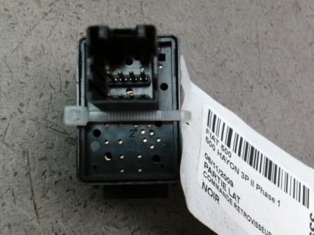 COMMANDE RETROVISSEUR EXTERIEUR ELECTRIQUE FIAT 500 II Phase 1 2007-...