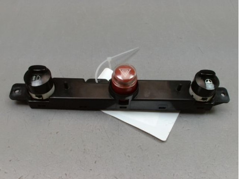 BOUTON DE WARNING FIAT 500 II Phase 1 2007-...