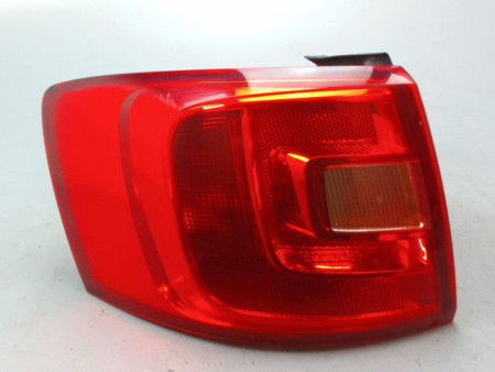 FEU ARRIERE GAUCHE  VOLKSWAGEN JETTA BERL. III 2005-2010