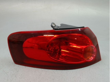 FEU ARRIERE GAUCHE  FIAT CROMA 2005-