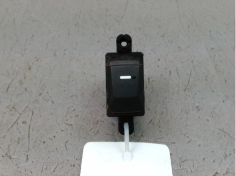 COMMANDE LEVE-GLACE PORTE AVD KIA PICANTO