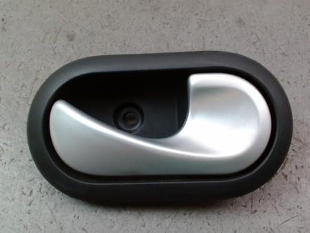 POIGNEE INTERIEURE PORTE AVANT DROIT DACIA LOGAN BERL. I Phase 2 2008-2012