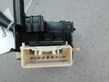 COMMANDE ECLAIRAGE TOYOTA YARIS VERSO Phase 1 1999-2003
