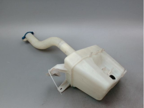 RESERVOIR LAVE-GLACE AVANT HYUNDAI TUCSON BREAK I 2004-2010