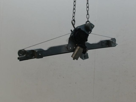 MECANISME+MOTEUR LEVE-GLACE AVANT GAUCHE DACIA SANDERO I 2008-2012