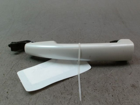 POIGNEE EXTERIEURE PORTE AVANT GAUCHE PEUGEOT 5008