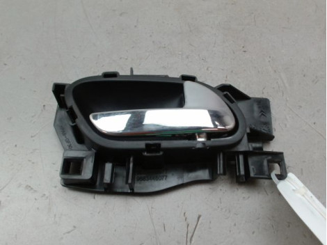 POIGNEE INTERIEURE PORTE AVANT DROIT PEUGEOT 5008