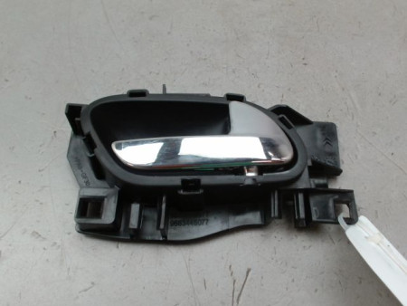 POIGNEE INTERIEURE PORTE AVANT DROIT PEUGEOT 5008