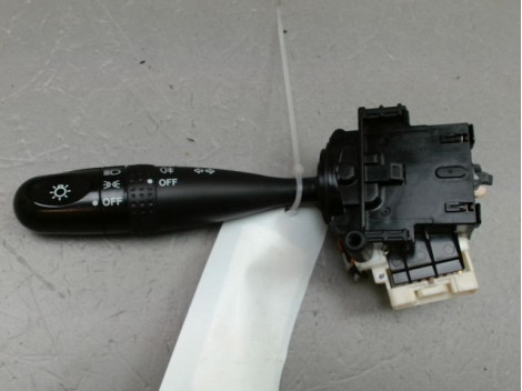 COMMANDE ECLAIRAGE SUZUKI SWIFT III 2005-2011